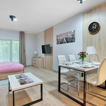 Comfortable With Mountain View And Outdoor Parking In By Renters Apartment